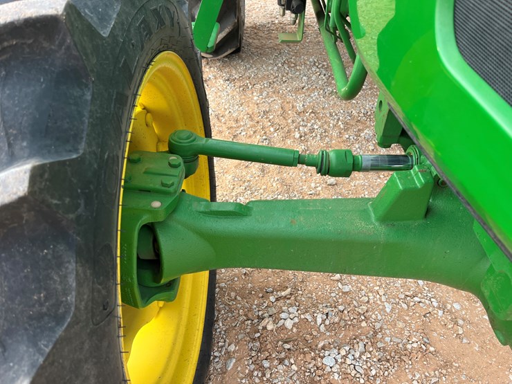 2015-john-deere-5055e-image-4