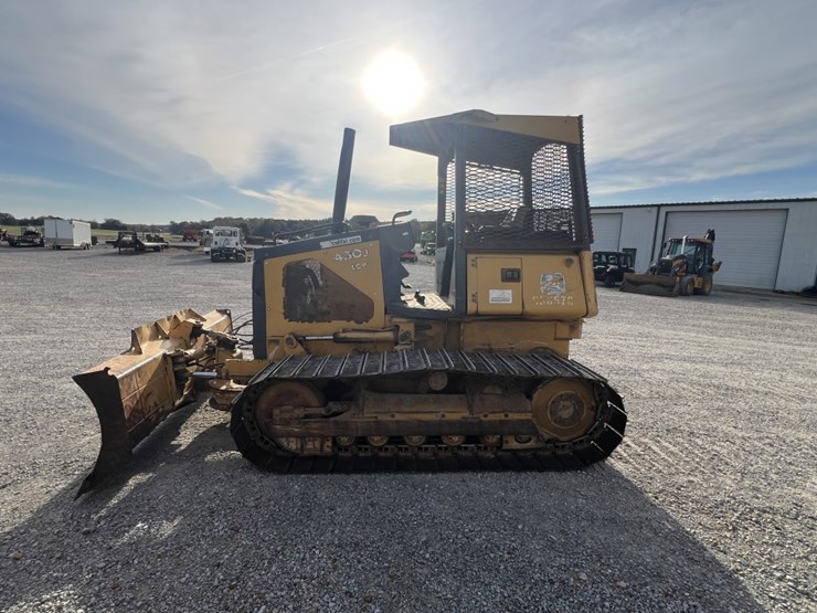 2007-deere-450j-lgp-image-2