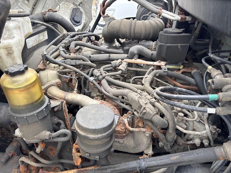 2016-hino-258-image-9