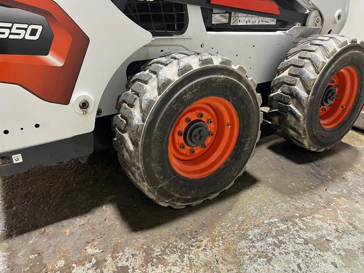 2023-bobcat-s650-image-15