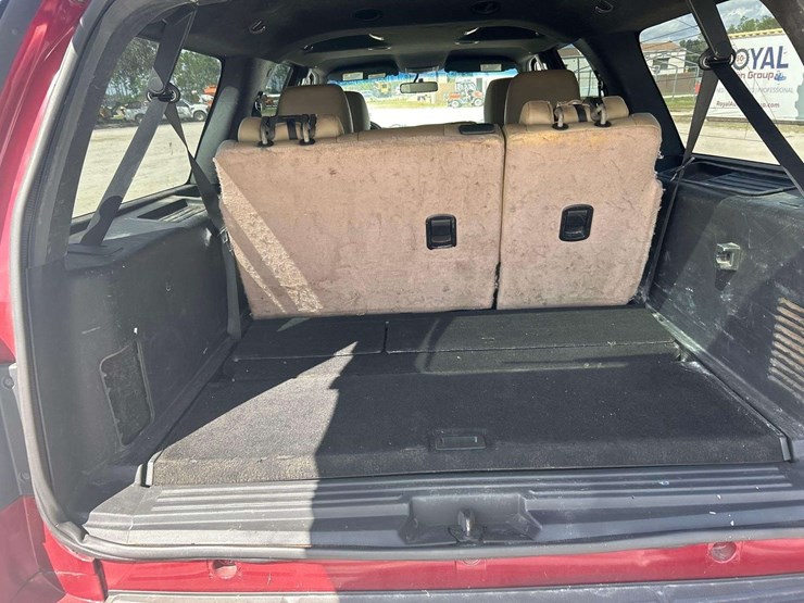 2016-ford-expedition-xlt-image-22