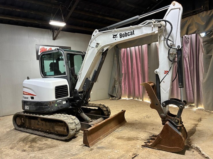 bobcat-e63-image-7