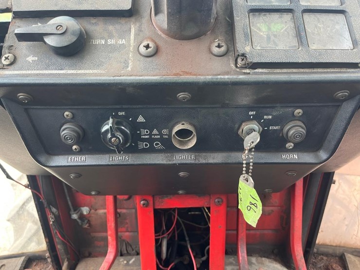 international-186-image-30