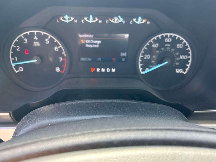 2021-ford-f150-image-12