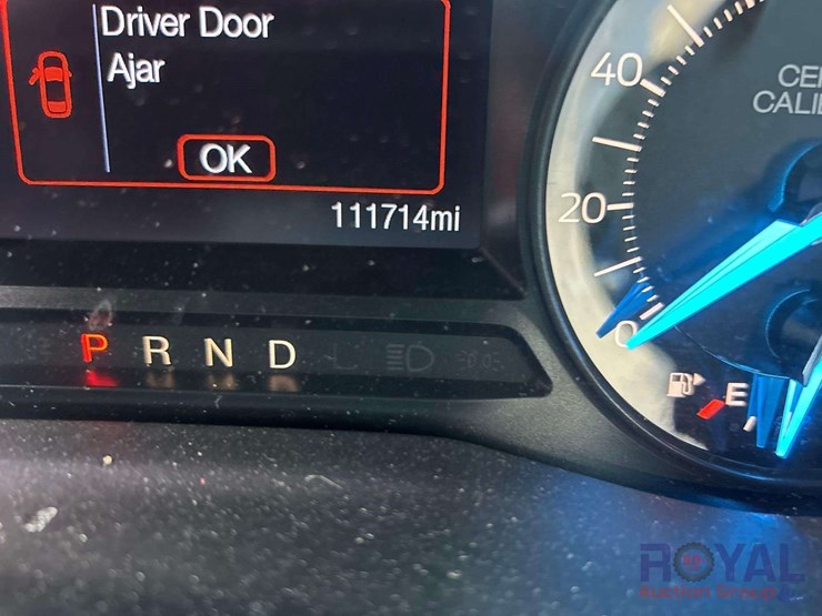 2017-ford-explorer-image-6