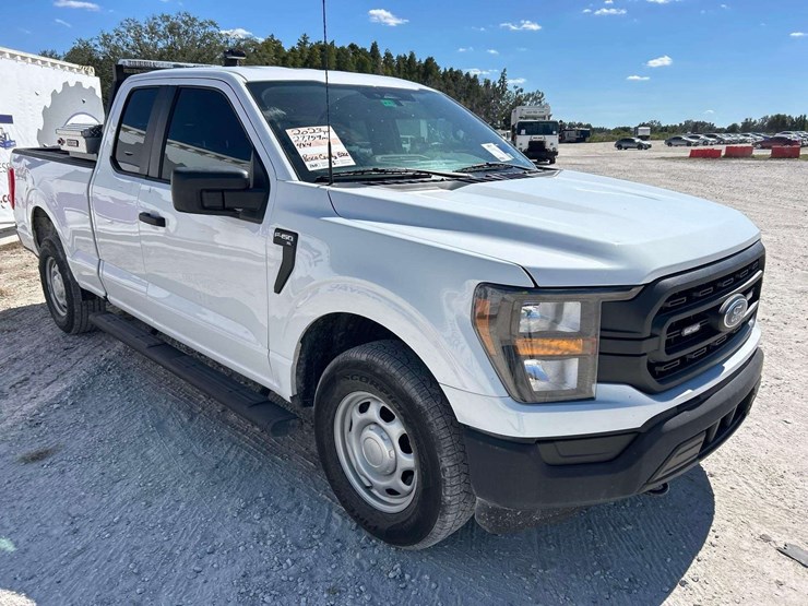 2023-ford-f150-image-2