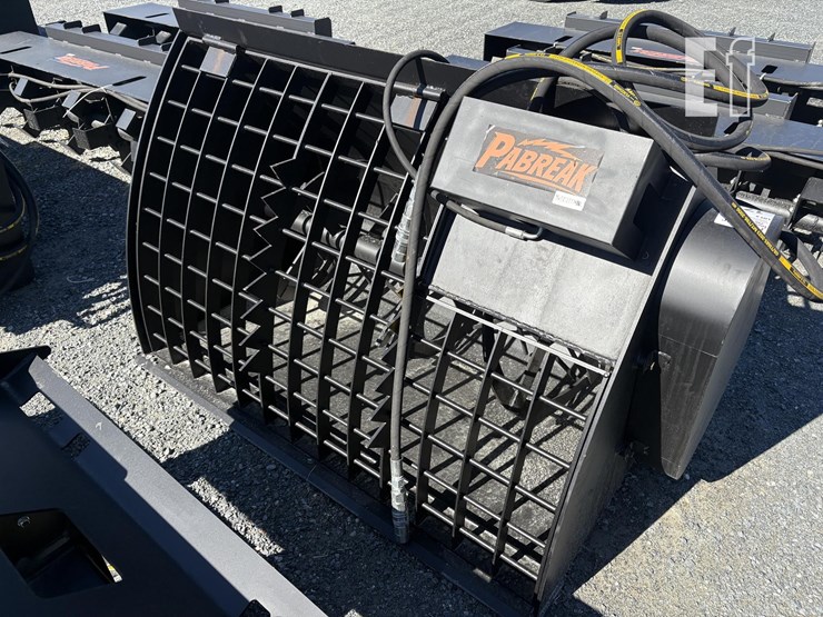 pabreak-concrete-mixer-image-1