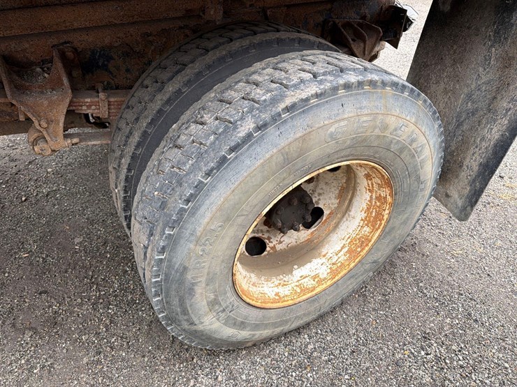 international-durastar-4300-image-6