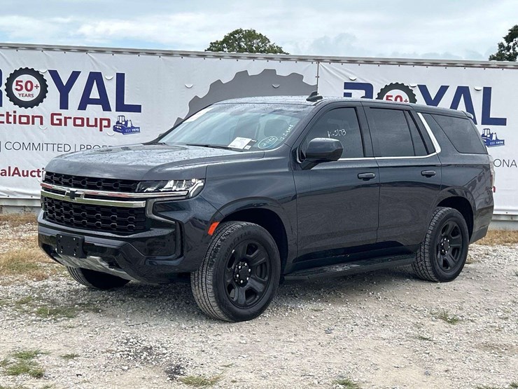 2023-chevrolet-tahoe-image-1