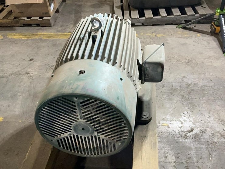 #179-•-eqp-iii-electric-motor-image-2