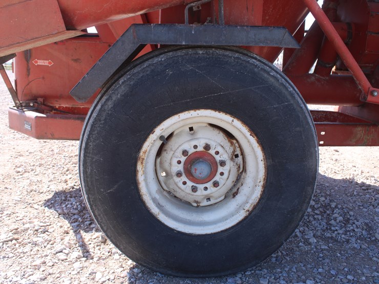 international-1250-image-25