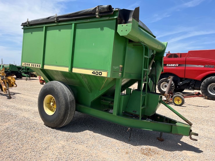 john-deere-400-image-4