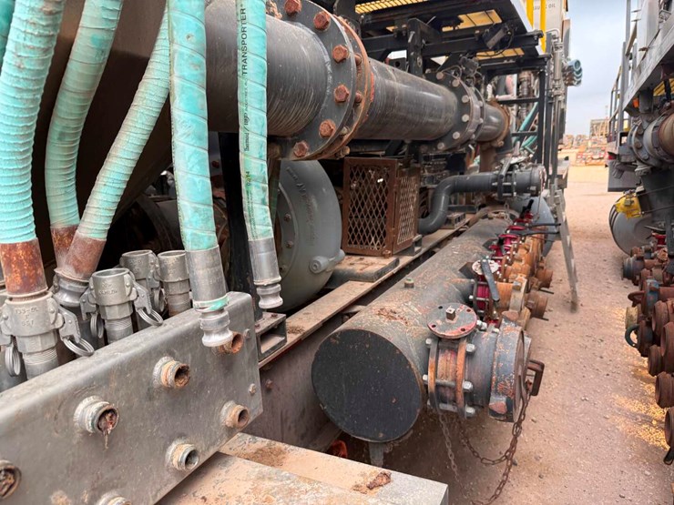 2014-caterpillar-c18-image-13