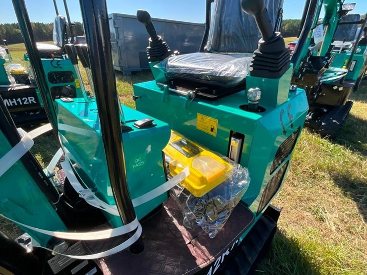 unused-cfg-mh12rx-mini-excavator-(rato-image-10