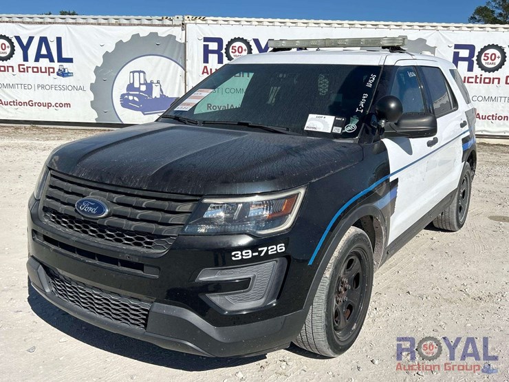 2016-ford-explorer-image-1