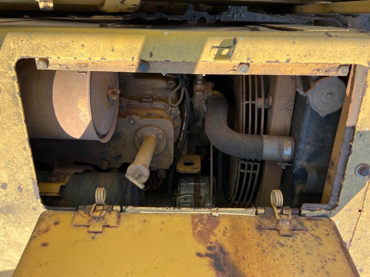 caterpillar-935b-image-25