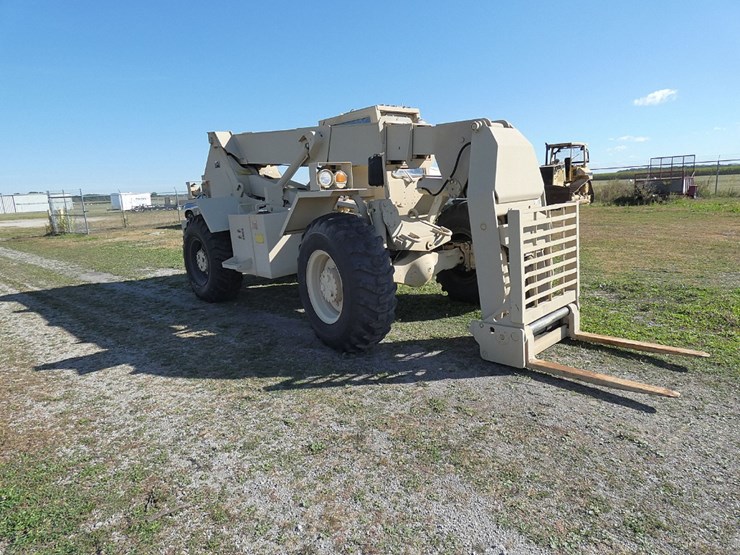 1990-sky-trak-6000m-image-2