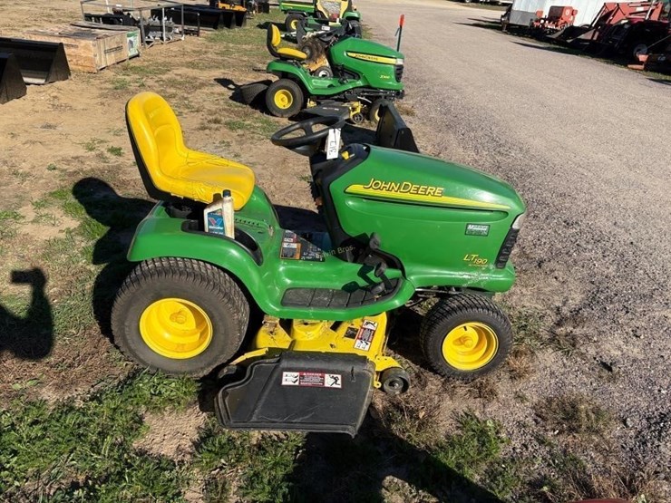 2004-john-deere-lt190-image-4