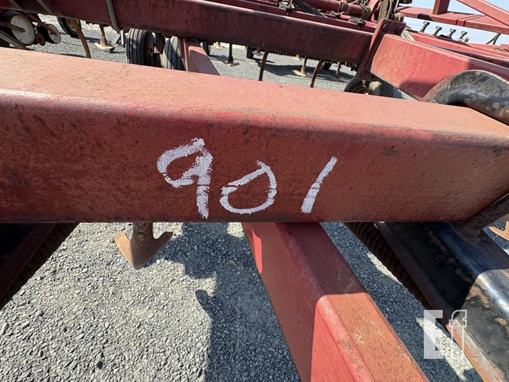 case-ih-4600-image-13