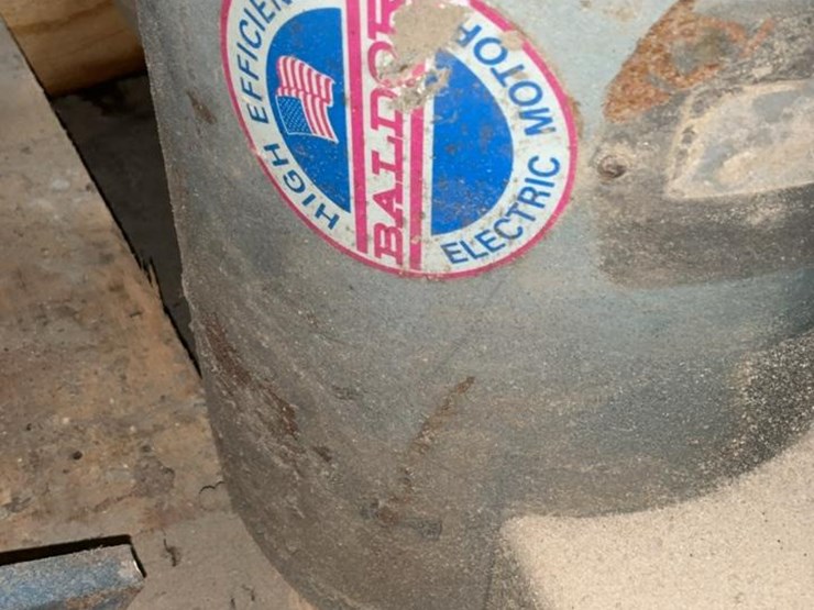 #182-•-electric-motors-and-various-parts-image-11