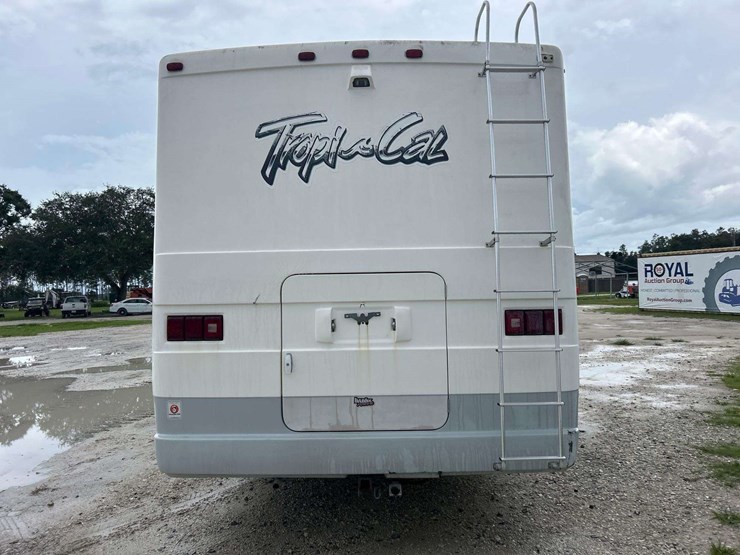 1998-national-rv-tropi-cal-t/a-35ft-class-a-motorhome-image-34
