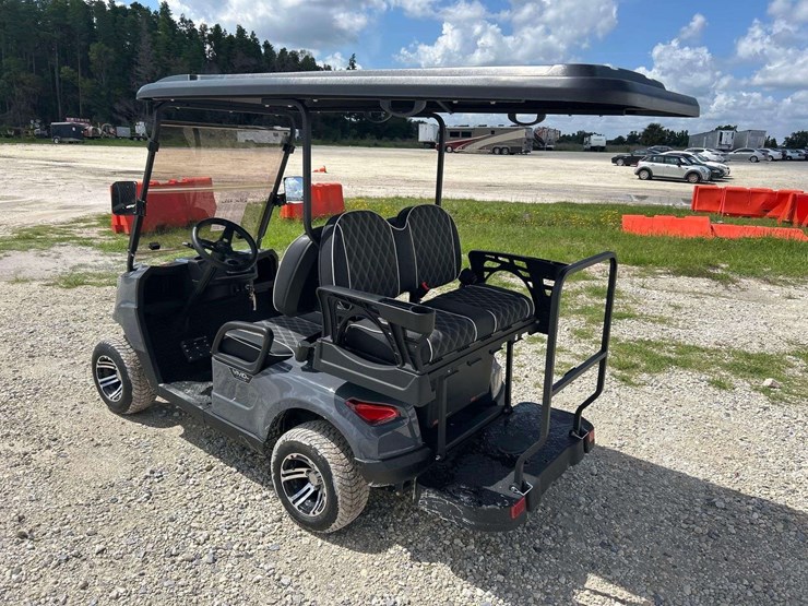 2023-vivid-ev-electric-cart-image-4