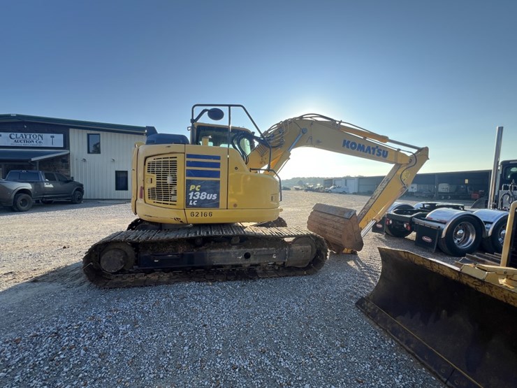 komatsu-pc138us-lc-image-7
