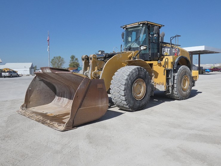 2014-caterpillar-980k-image-1