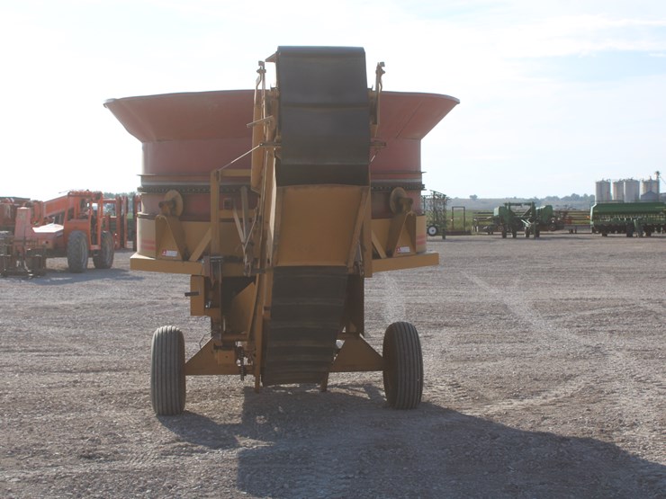 haybuster-h1000-image-8