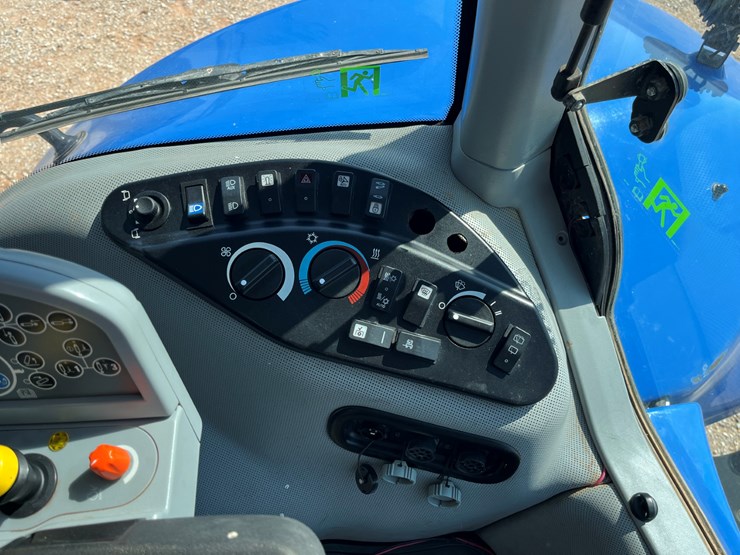 2018-new-holland-t8.380-image-21