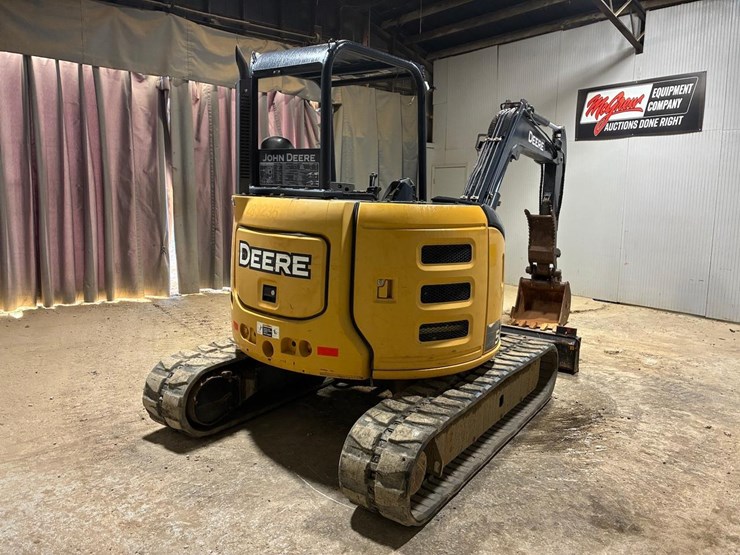 2016-deere-50g-image-3