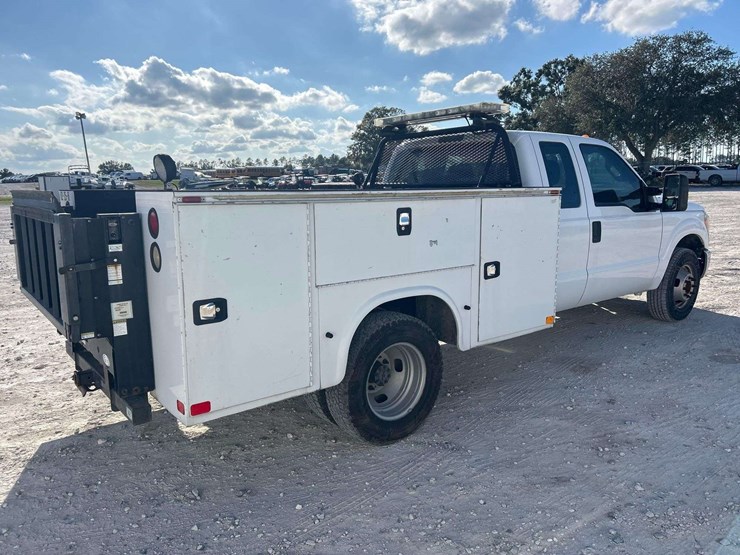 2015-ford-f350-image-3