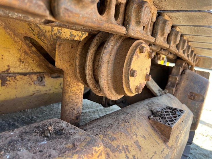 caterpillar-935b-image-16