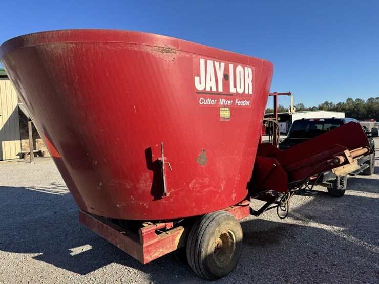 #13961-•-jaylor-feed-cutter-mixer-feeder-image-4