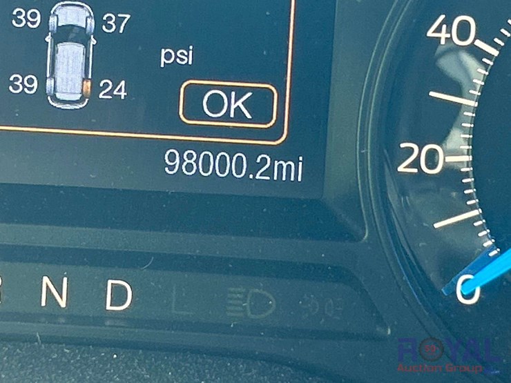 2017-ford-explorer-image-6