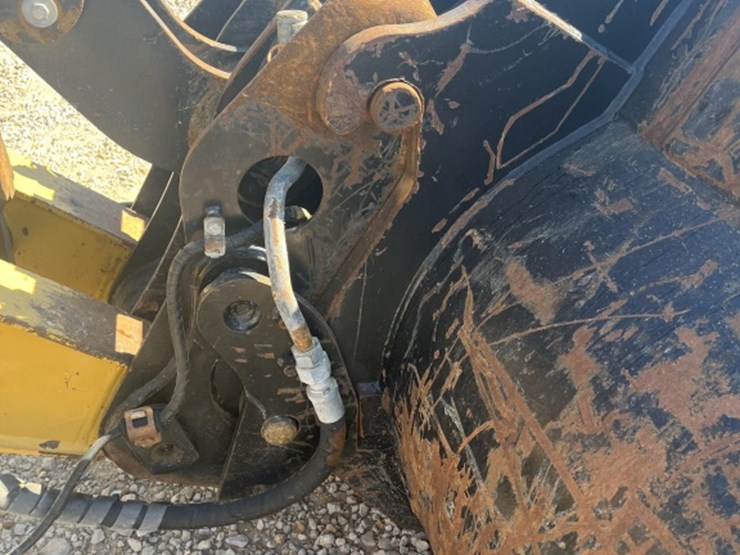 caterpillar-930h-image-11