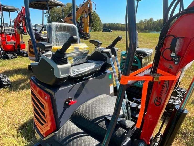 unused-cfg-mx15rx-mini-excavator-(rato-image-4