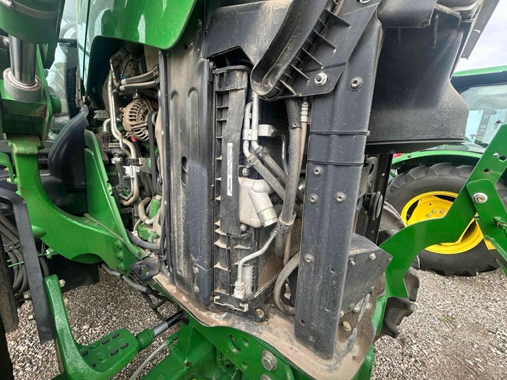 2015-john-deere-640-image-13