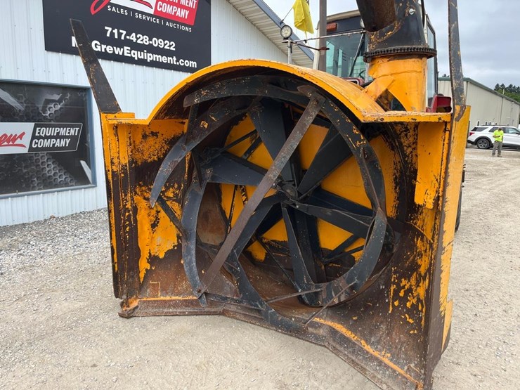 international-186-image-9