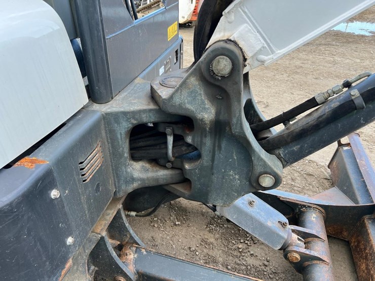 2022-bobcat-e42-image-24