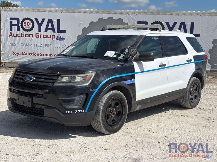 2017-ford-explorer-image-1