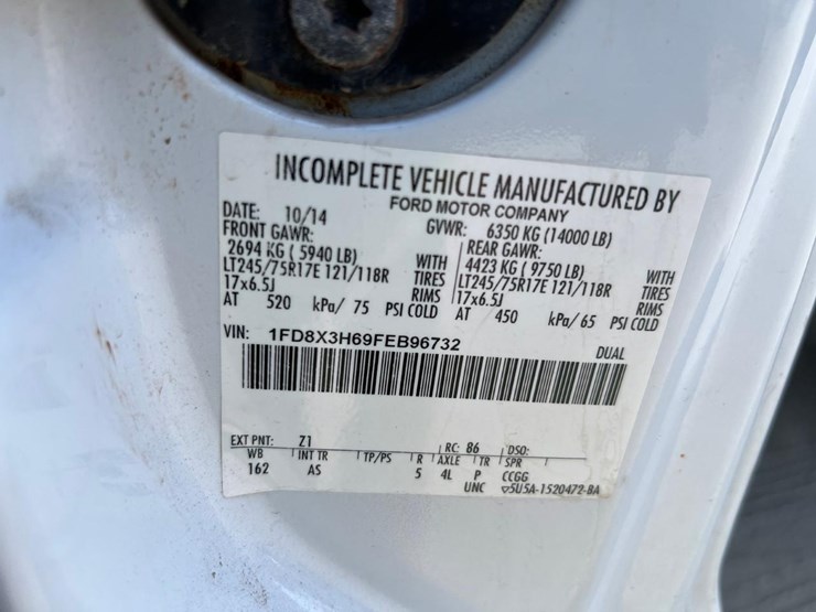 2015-ford-f350-image-37