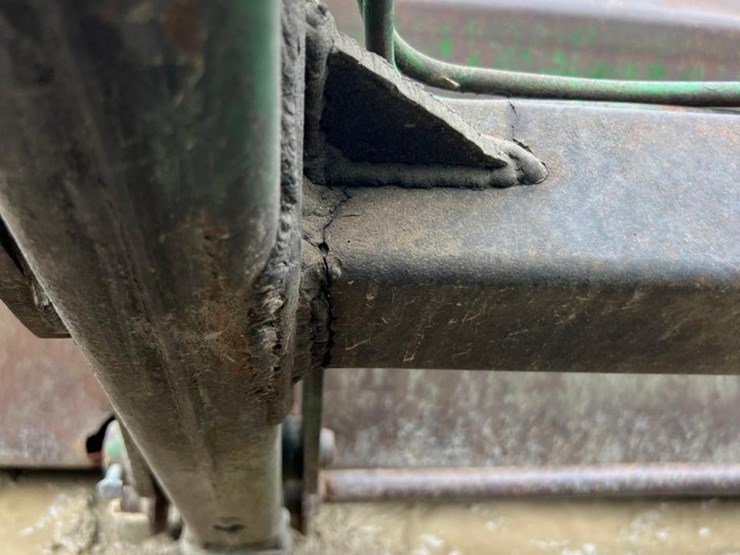 john-deere-4600-image-14