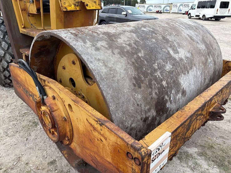 bomag-bw213d-image-8