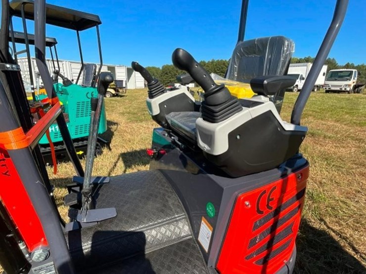 unused-cfg-mx15rx-mini-excavator-(rato-image-9