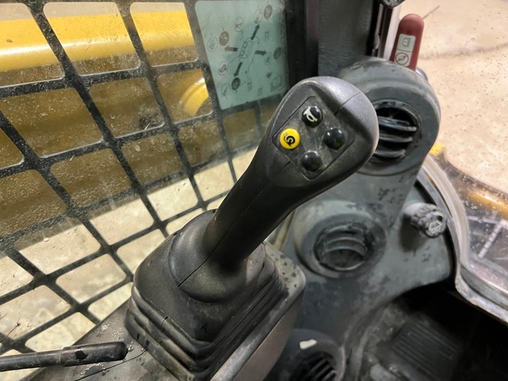 caterpillar-259d3-image-27