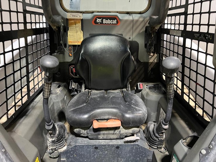 2022-bobcat-t66-image-21