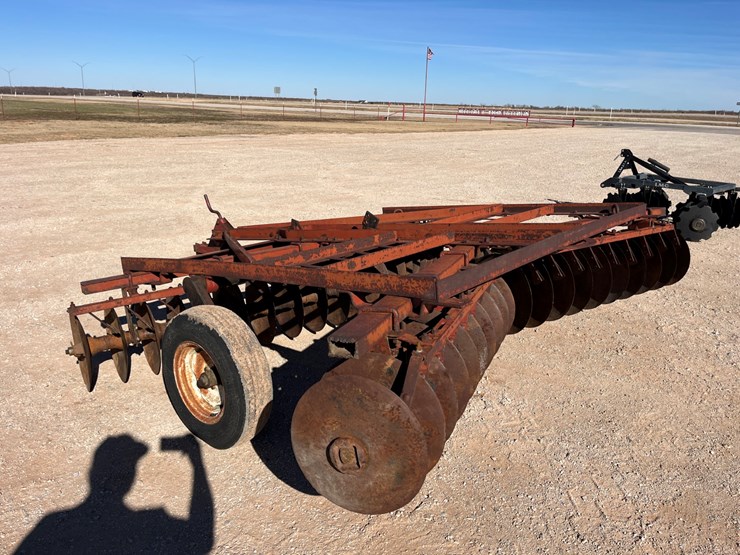 international-370-image-9