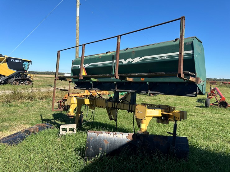 #32236-•-nammoc-levee-squeeze-w/marliss-levee-seeder-image-3