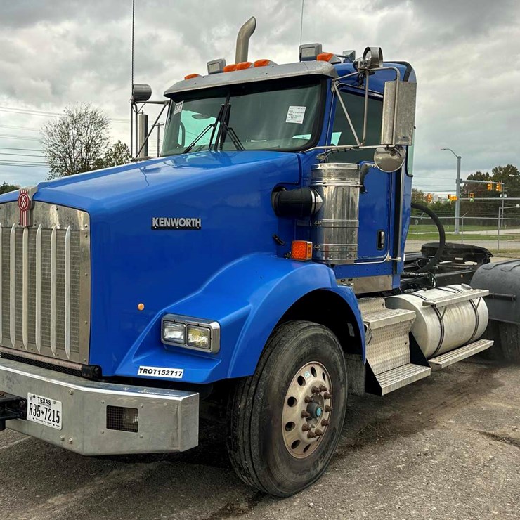 2013 KENWORTH T800